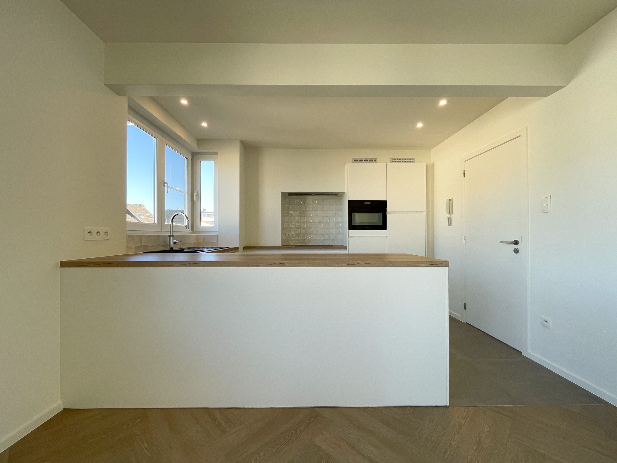 2-slaapkamerappartement te huur nabij Gent-Sint-Pieters! - foto 3