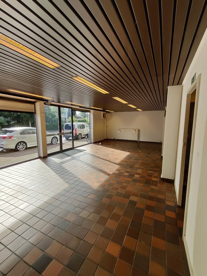 Commercial à louer à Geel - photo 3