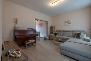 Bent u op zoek naar een gezellige, instapklare woning met tuin in het centrum van Melle? Dan is dit dé ideale kans! Deze charmante woning...
