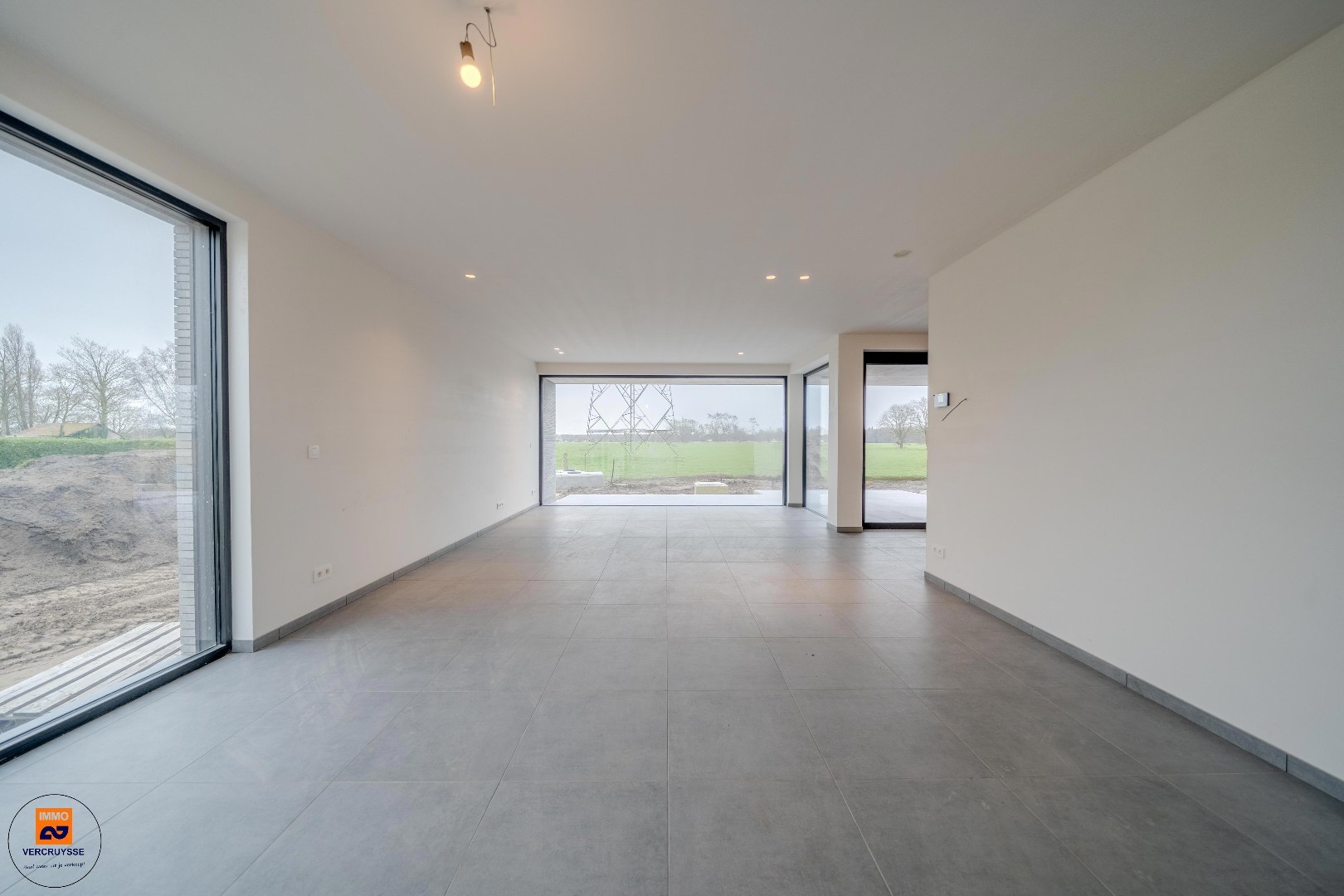 Trendy nieuwbouwwoning in Oosteeklo - foto 4