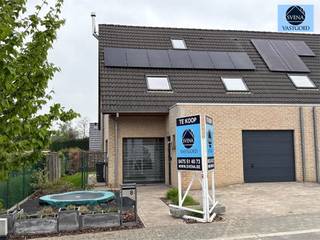 MAISON DE 3 CHAMBRES À COUCHER AVEC JARDIN, TRÈS CALMEMENT SITUÉEPrix indicatif 425 000 eurosMaison très calme dans un petit lotissement 2011 avec 14...