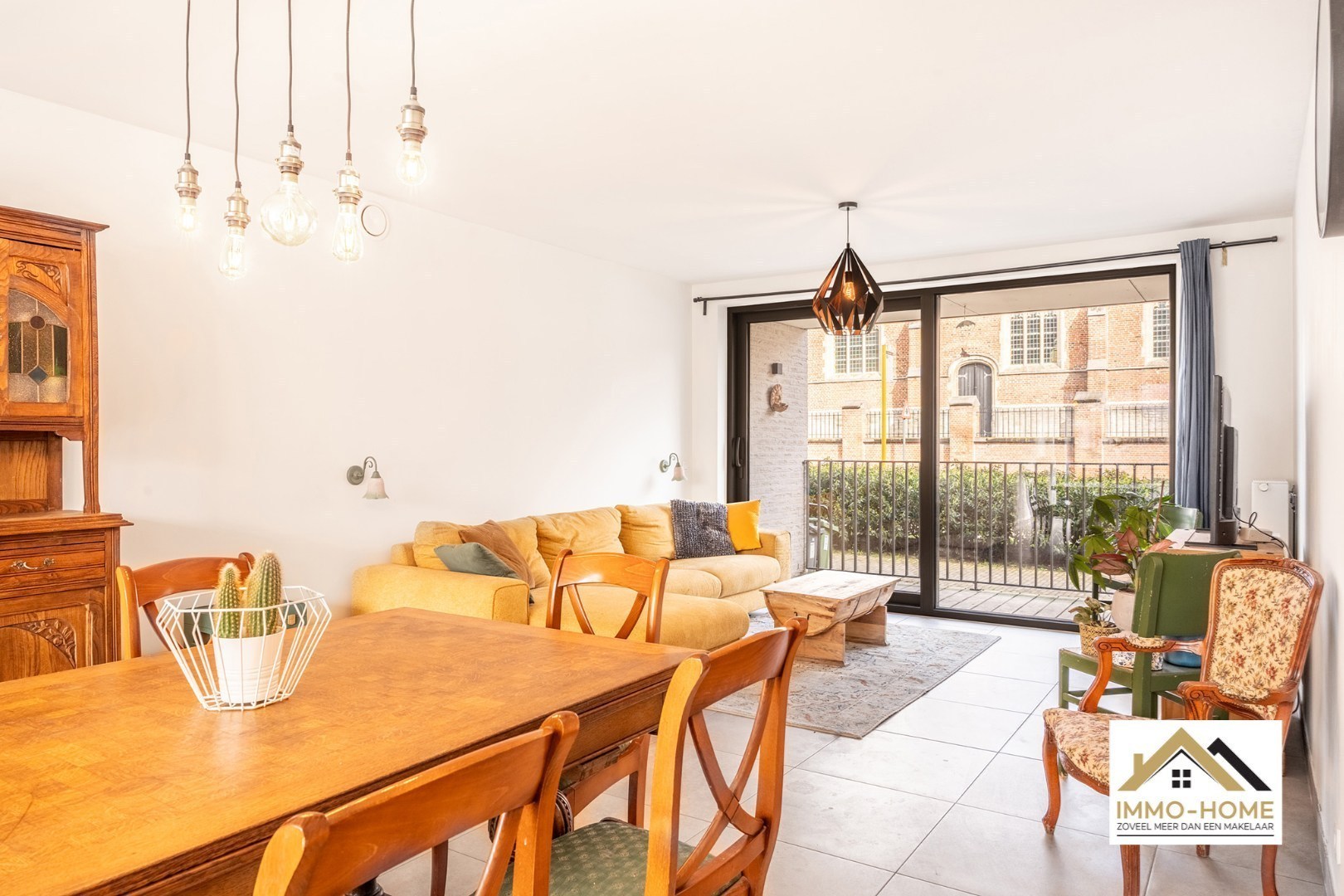 Gelijkvloers appartement met twee terrassen en autostaanplaats!! - foto 5