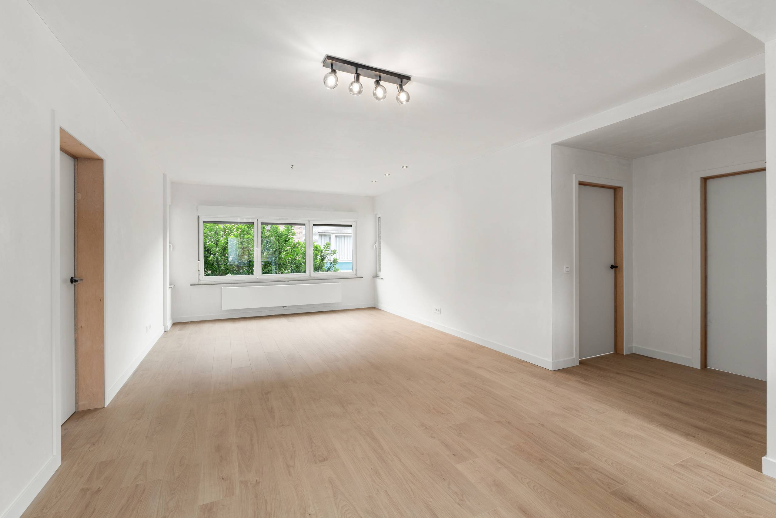 Gerenoveerd appartement met 3 of meer slaapkamers & terras - foto 5