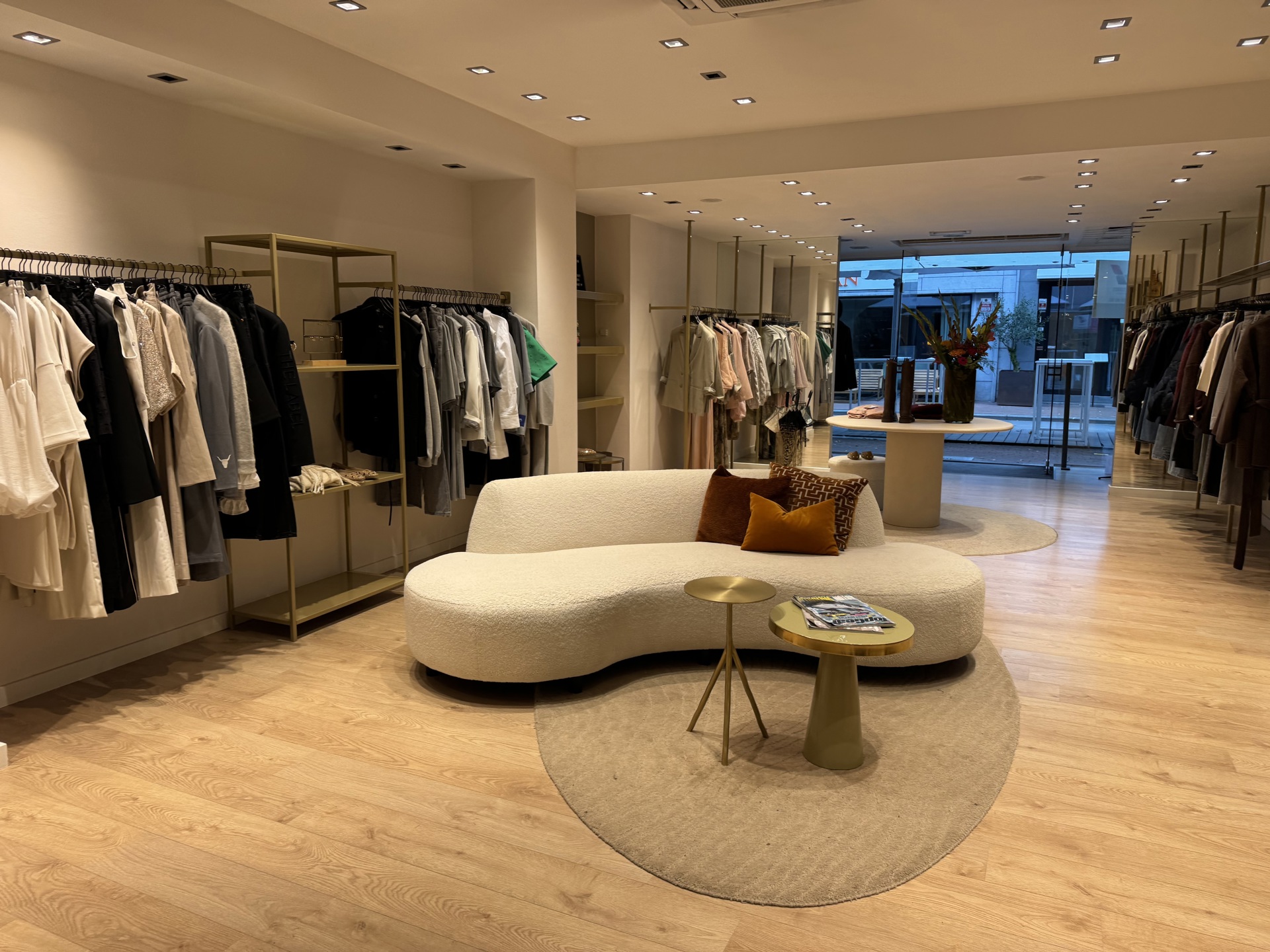 Commercial for rent in Hasselt - photo 4