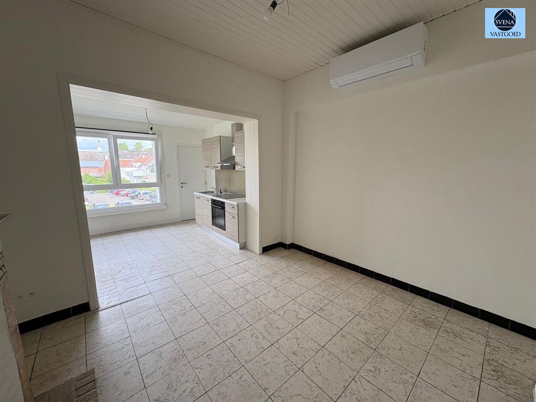 ZEER LEUKE GERENOVEERDE WONING MET 4 KAMERS - foto 3