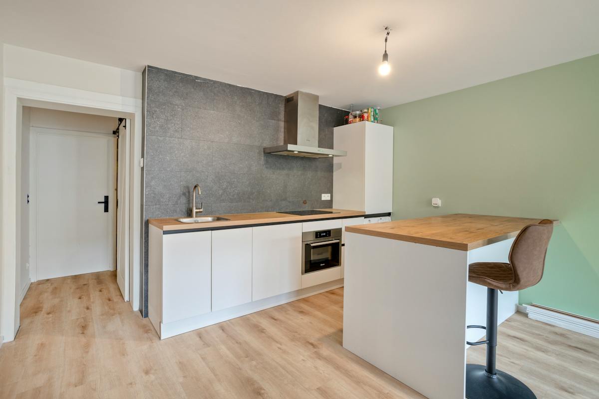 Gezellig appartement met autostaanplaats te koop te Merksem - foto 4