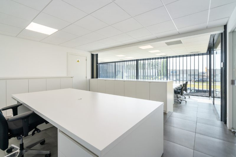 Commercial for rent in Roeselare - photo 5