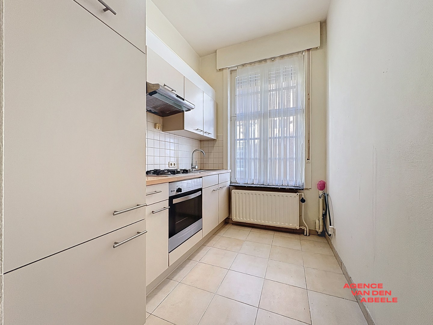Gelijkvloers appartement vlakbij Sint-Annakwartier - foto 4