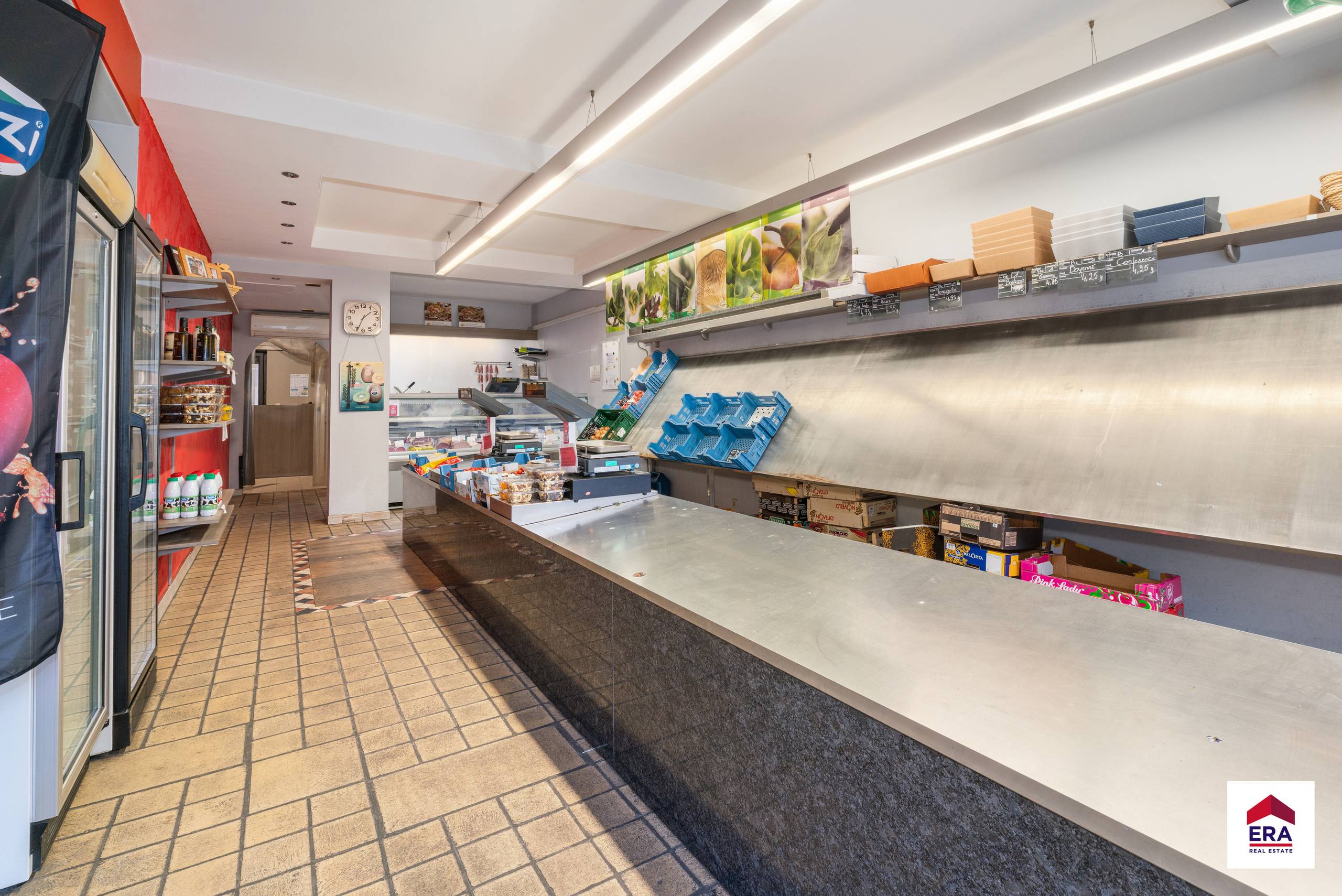 Handelsgelijkvloers te huur nabij centrum Ternat - foto 3