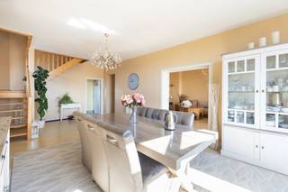 SCHAERBEEK, close to Docks Brussel, transport links and shops, ideally located on Place E. Verboeckhoven, on the 3rd and 4th floors of a...