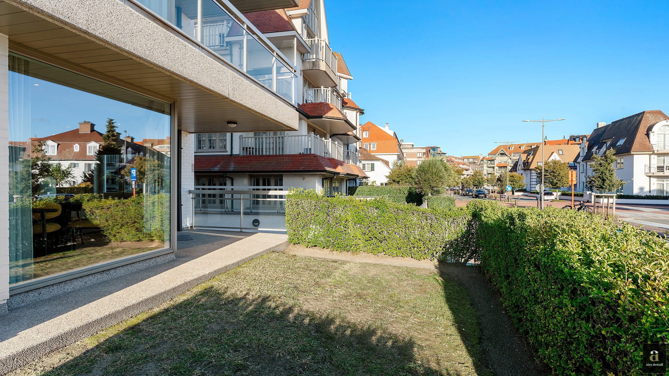 Apartment for sale in Knokke-Heist with 2 bedrooms - photo 2