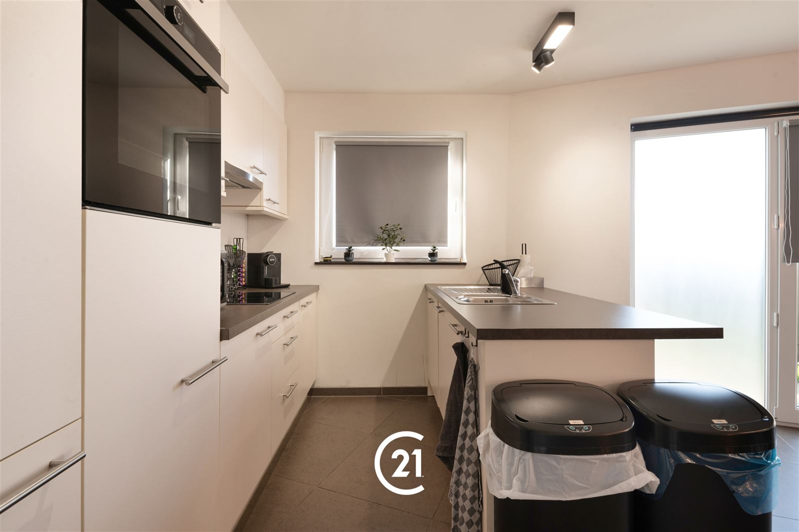 Gelijkvloers appartement met 2 slaapkamers in Zwijnaarde - foto 4