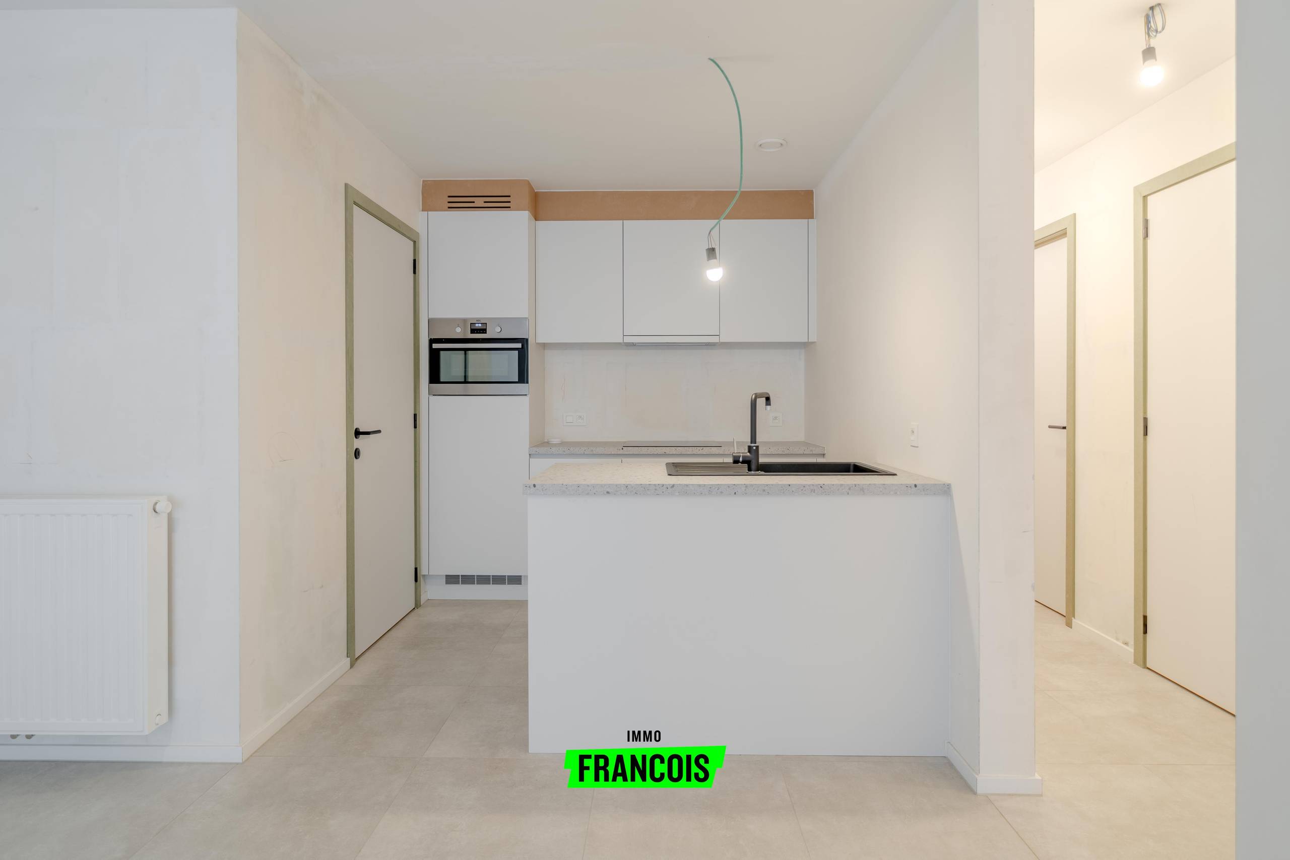 Opbrengsteneigendom op toplocatie in Diksmuide te koop - foto 4