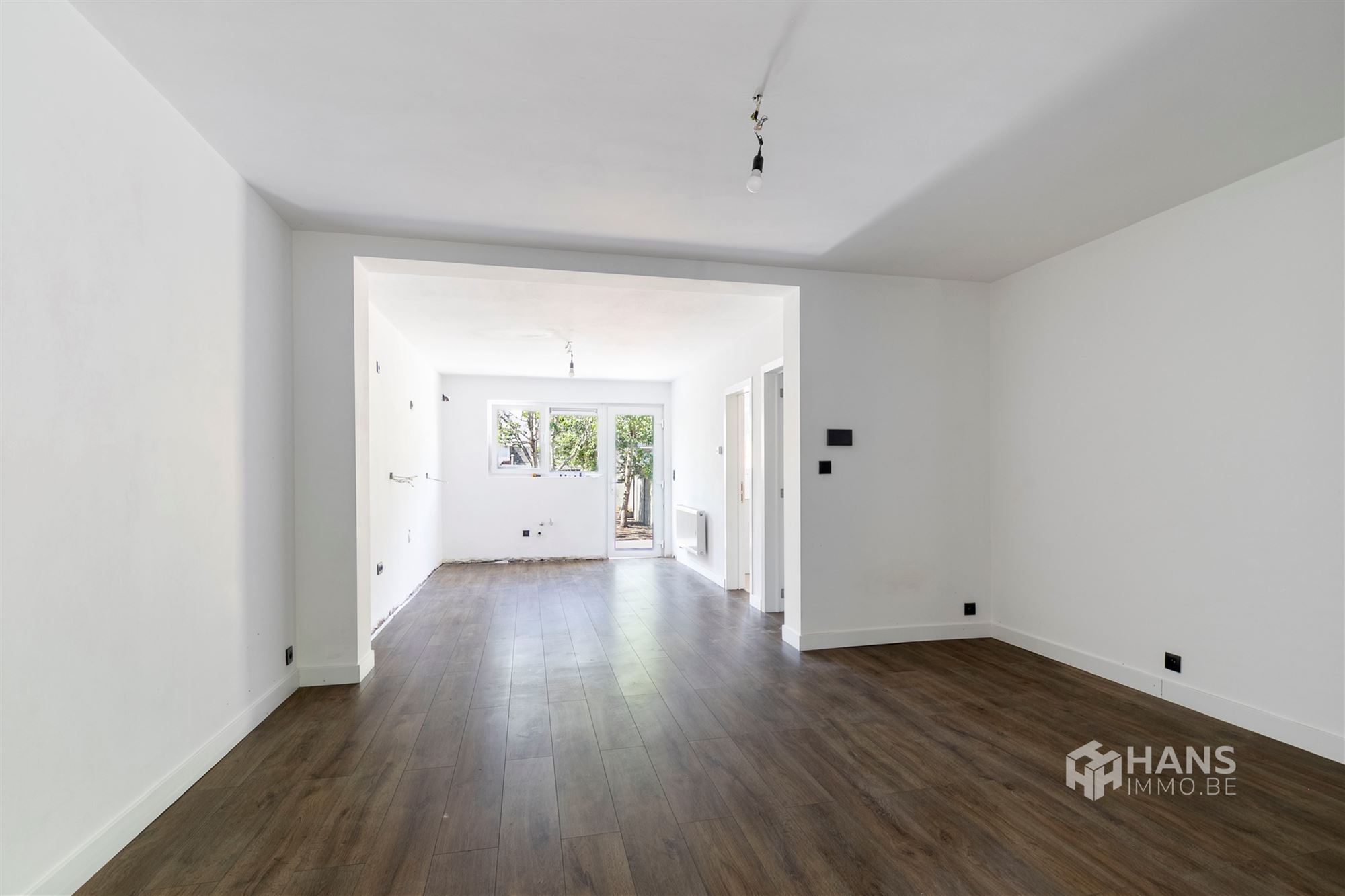 Gerenoveerde woning (114 m²) met 2 slaapkamers, tuin (114 m²) en oprit in Schoten - foto 5