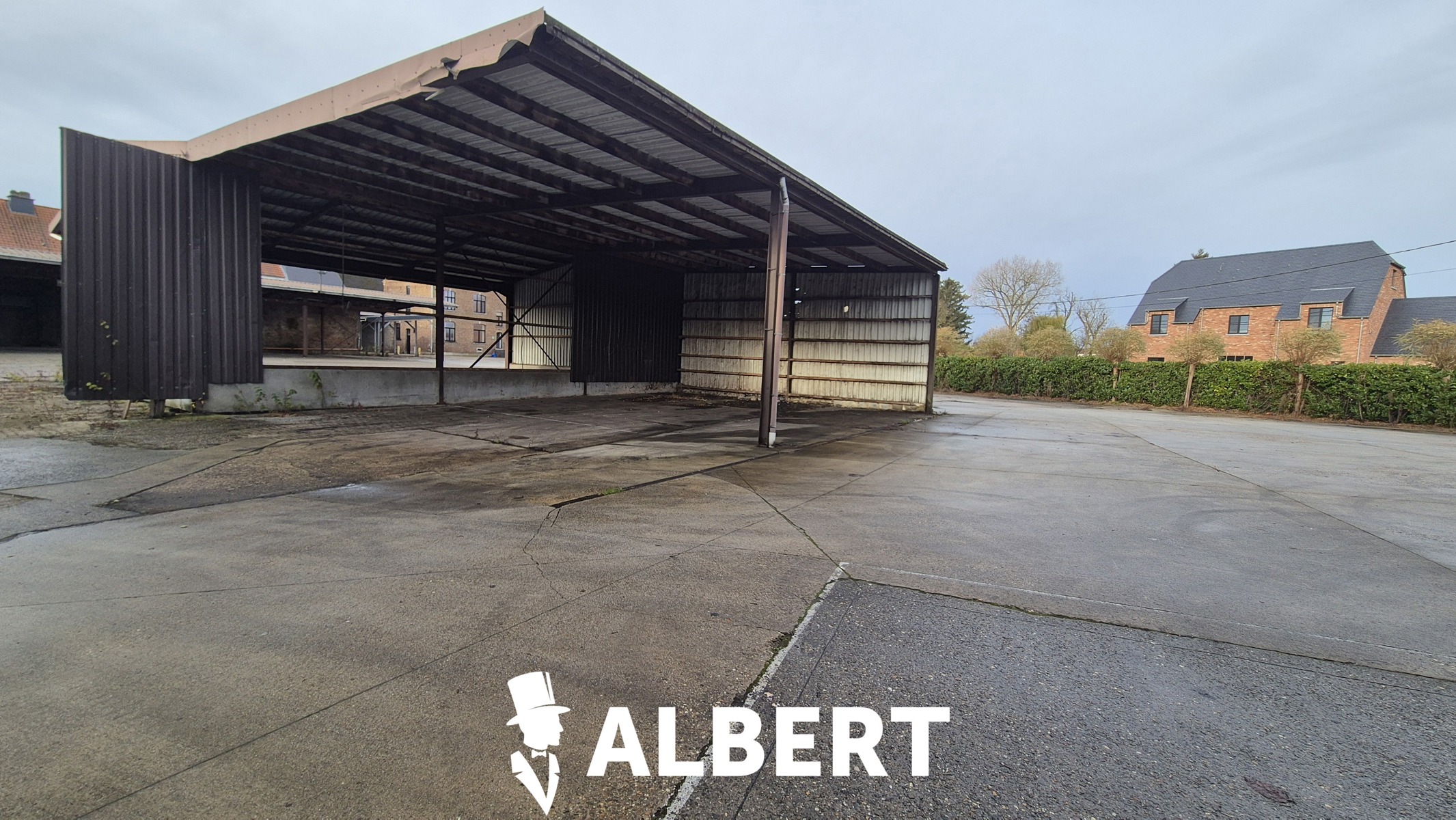 Unit 3 : gesloten loods met burelen - foto 4