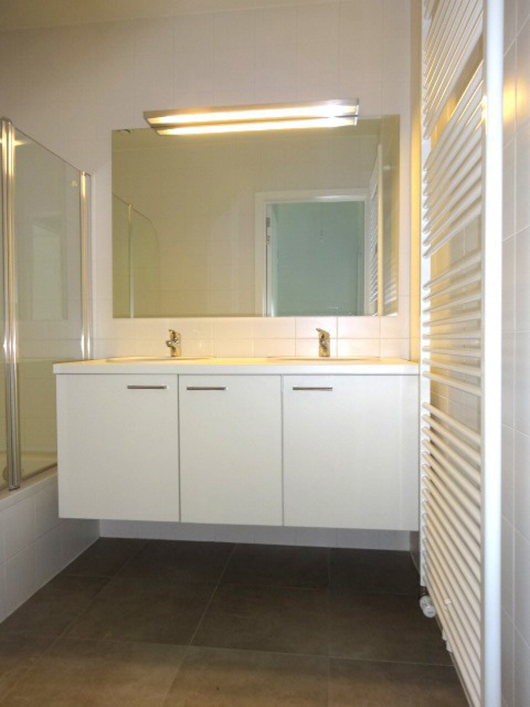 Apartment for rent in Merelbeke with 2 bedrooms - photo 4