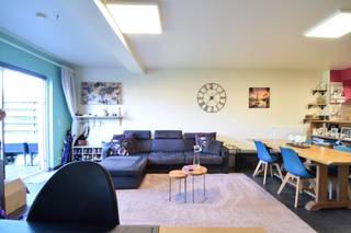 Nieuwbouw gelijkvloers appartement met twee slaapkamers en tuintje, centraal gelegen nabij het centrum van Poederlee. Het appartement is 85m² groot...