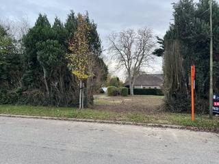 We vinden dit mooi en zonnig, Zuid-gerichte bouwperceel op 6 are en 25 ca in de Rode Kruislaan, een rustige straat uitstekende gelegen nabij de...