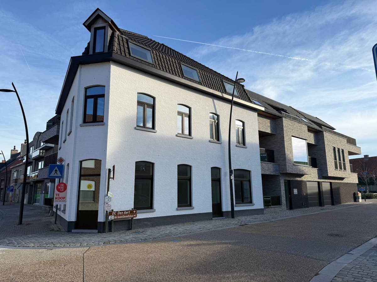Gelijkvloers nieuwbouwappartement te koop in Wielsbeke - foto 1