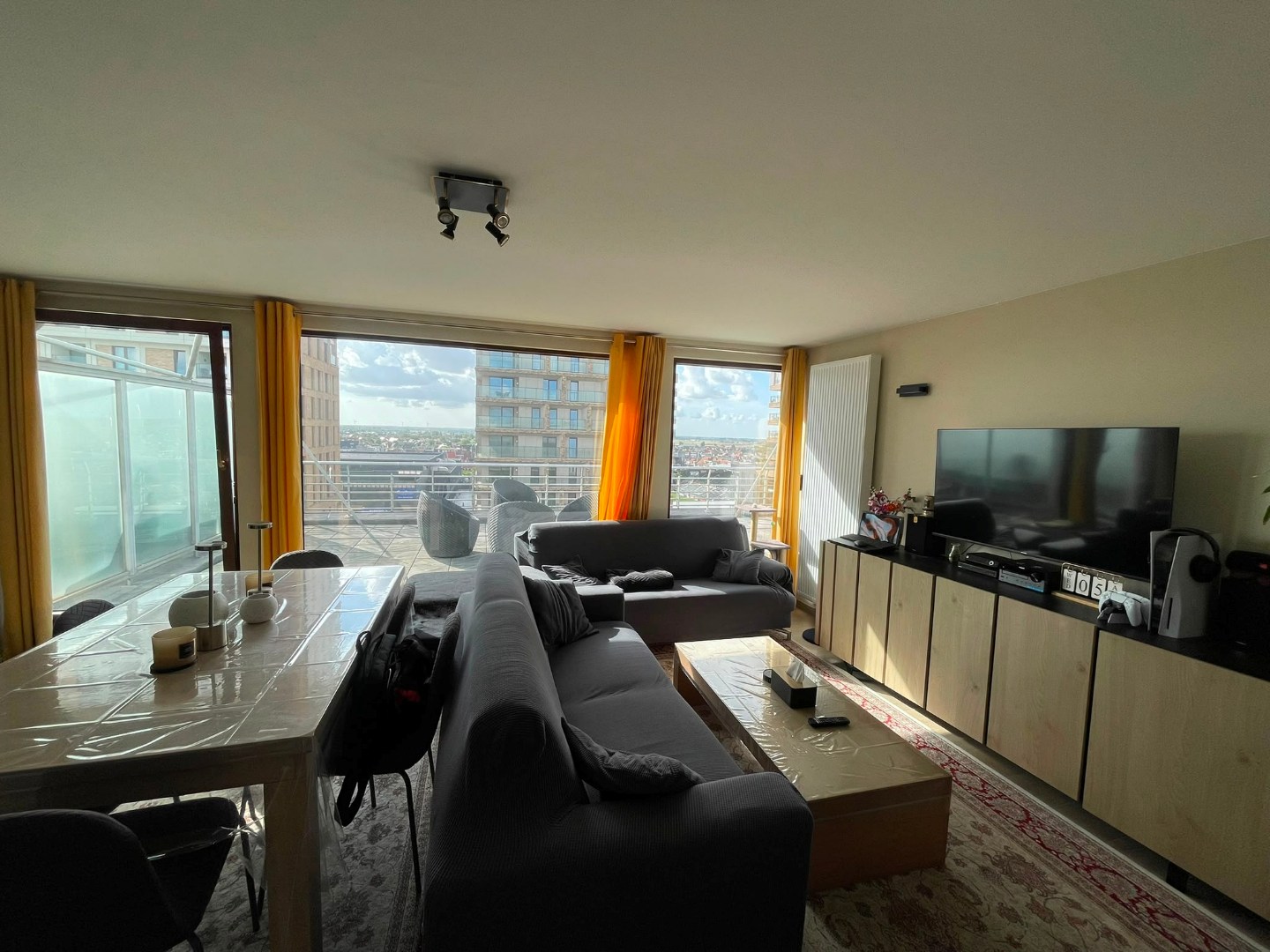 Penthouse met fantastisch terras op de Zeedijk van Oostende - foto 4