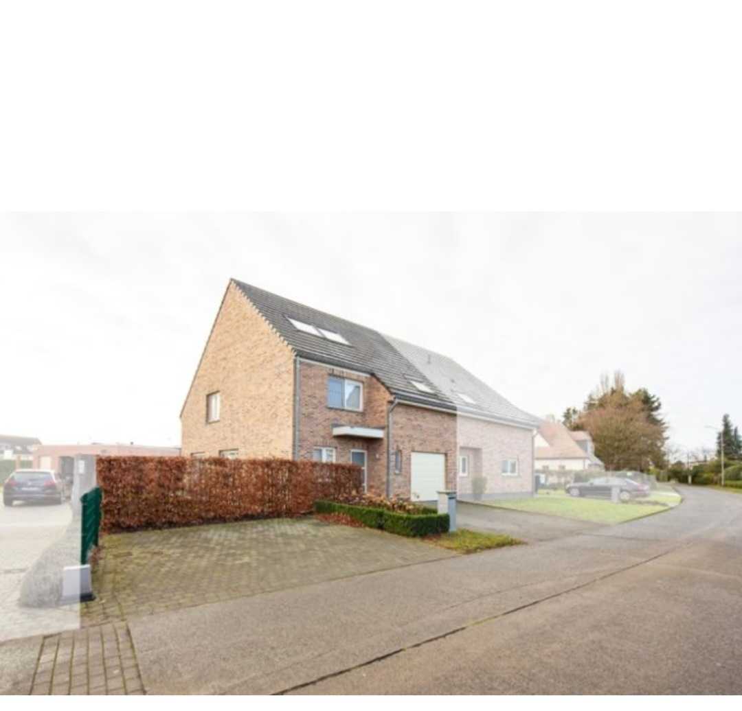 Huis te koop in Astene met 5 slaapkamers - foto 1