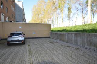 Res. Harbour View.Ruime staanplaats op een afgesloten terrein aan het begin van de Rederskaai en de Graaf Jansdijk. Makkelijk in te rijden, op het...