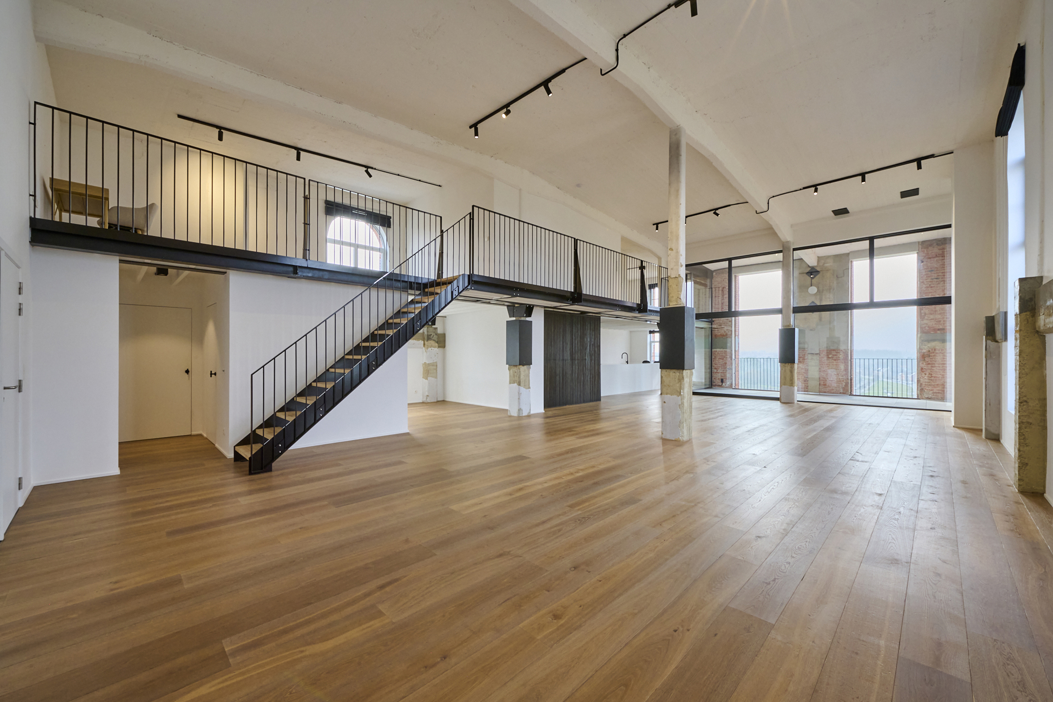 Apartment for sale in Tongeren with 3 bedrooms - photo 2