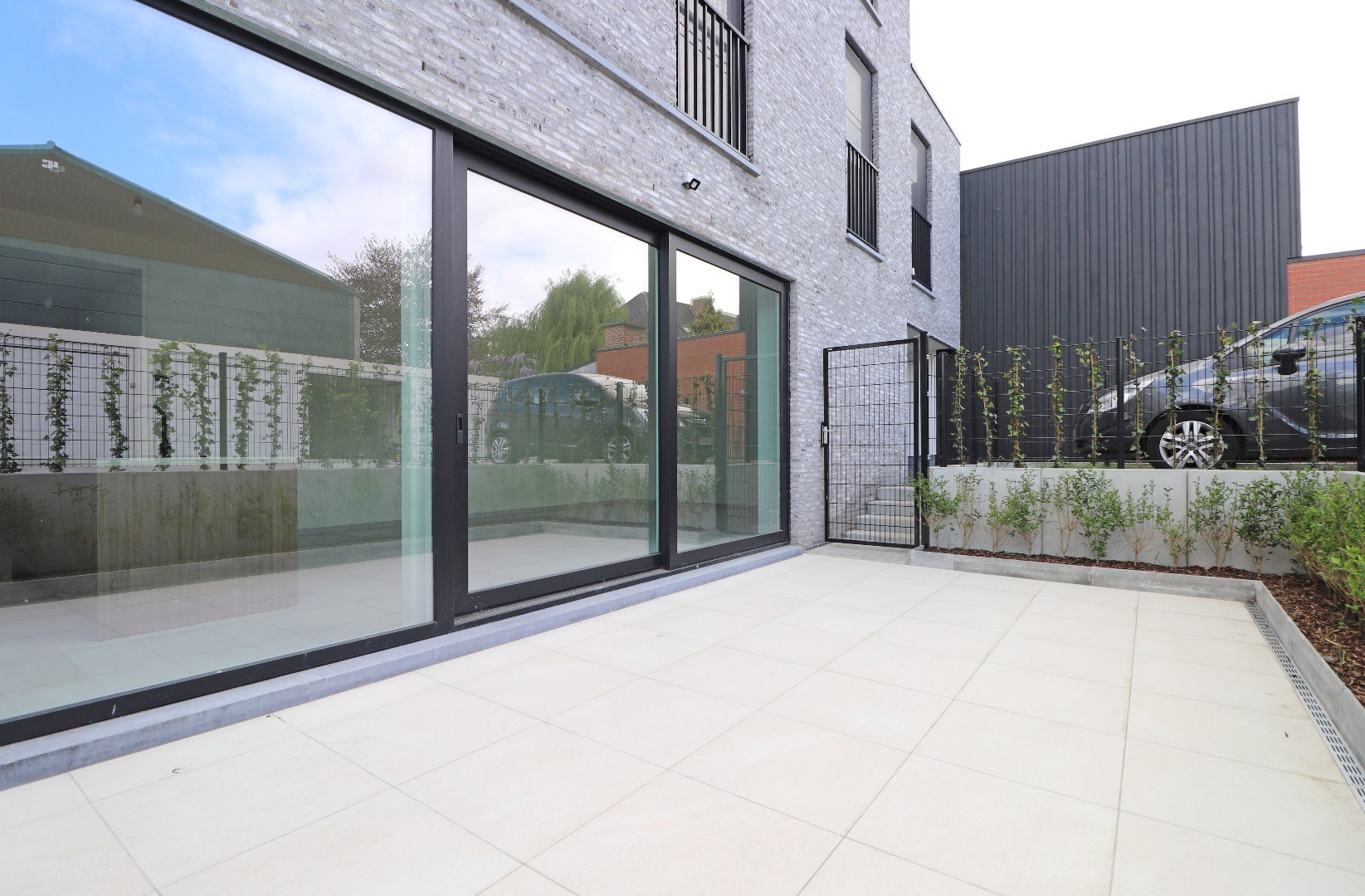 Modern appartement met tuintje - foto 4