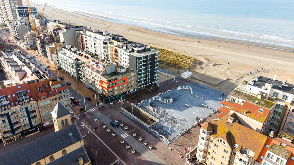 Appartement met 3 slaapkamers en zijdelings zeezicht. - foto 4