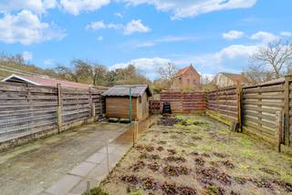 Te koop: ruime 4 slaapkamerwoning in Karekietenlaan, Leuven, gelegen in een rustige woonkern nabij scholen, openbaar vervoer, park en...