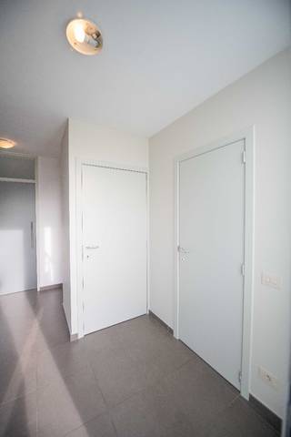 TE KOOPRuime gezinswoning in rustige buurtOp een bijzonder rustige locatie in Bredene aan zee, bevindt zich deze instapklare en ruime rijwoning —...