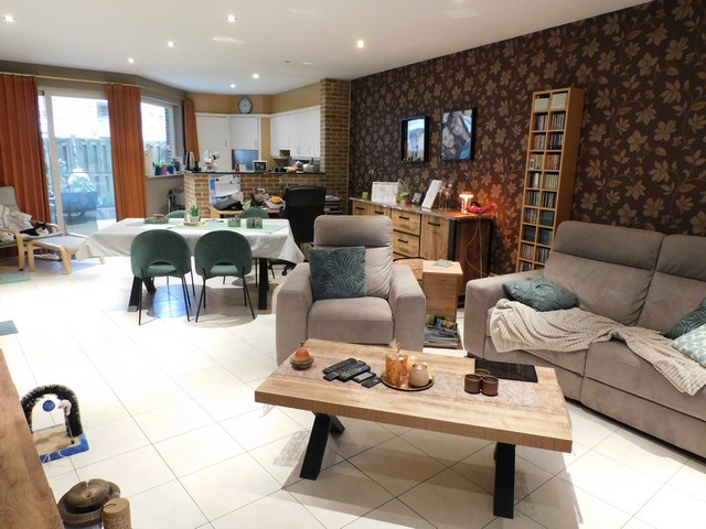 Prachtig gelijkvloers appartement in het centrum met garage - foto 4