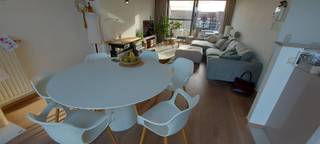 Dit moderne appartement, gelegen in het centrum van Diepenbeek, combineert hedendaags comfort met een praktische indeling.De ruime woonkamer met...