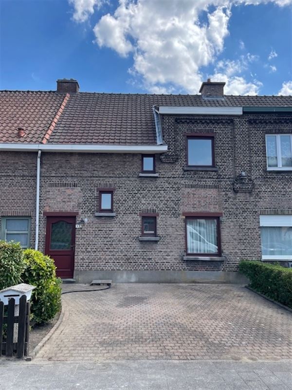 Te renoveren woning met 3 slaapkamers - foto 1