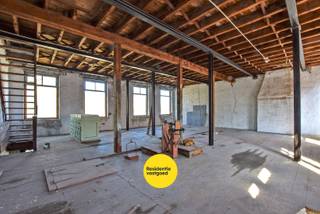 Commercial à vendre à Dixmude