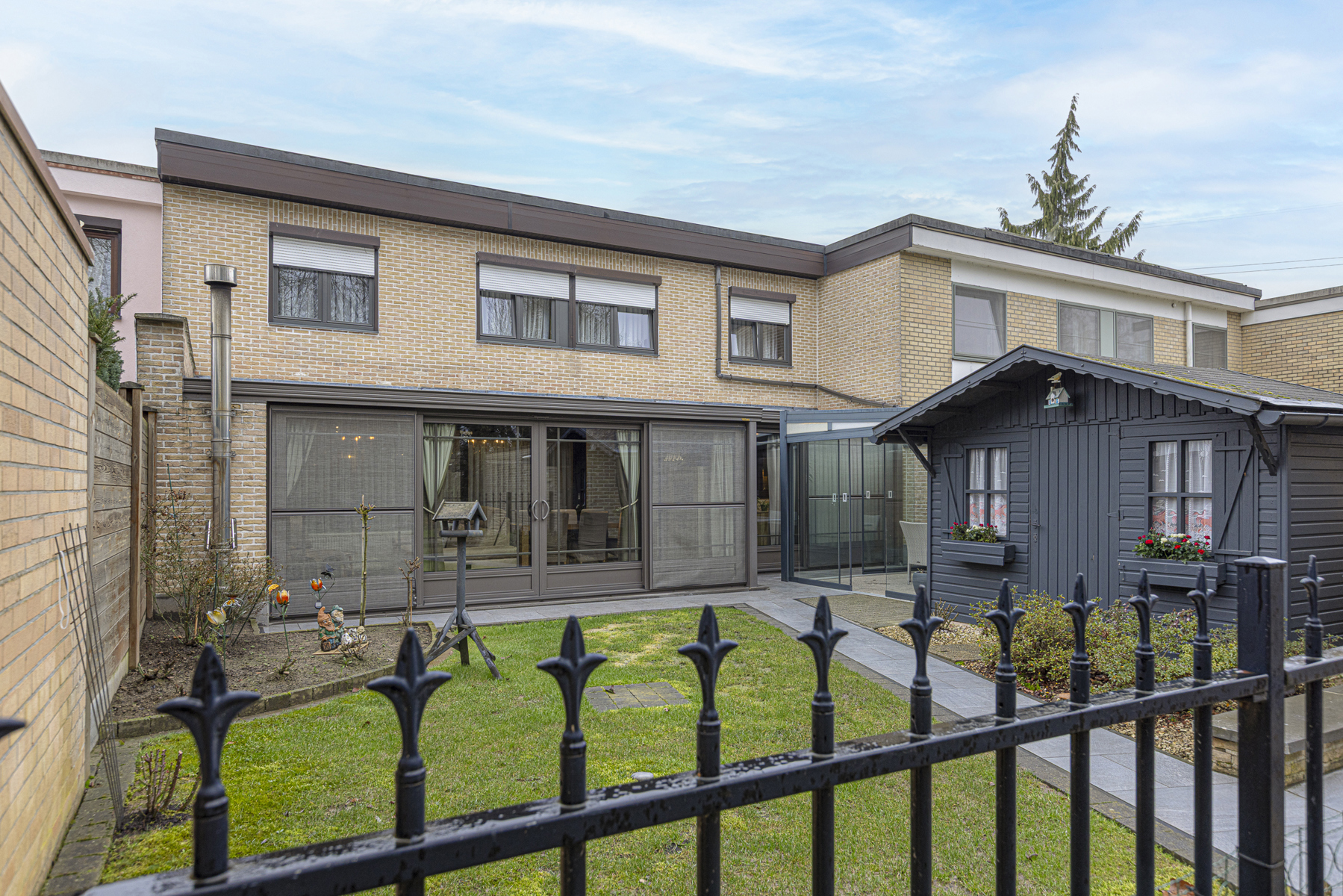 Ruime en energiezuinige gezinswoning met garage te Schepdaal - foto 1