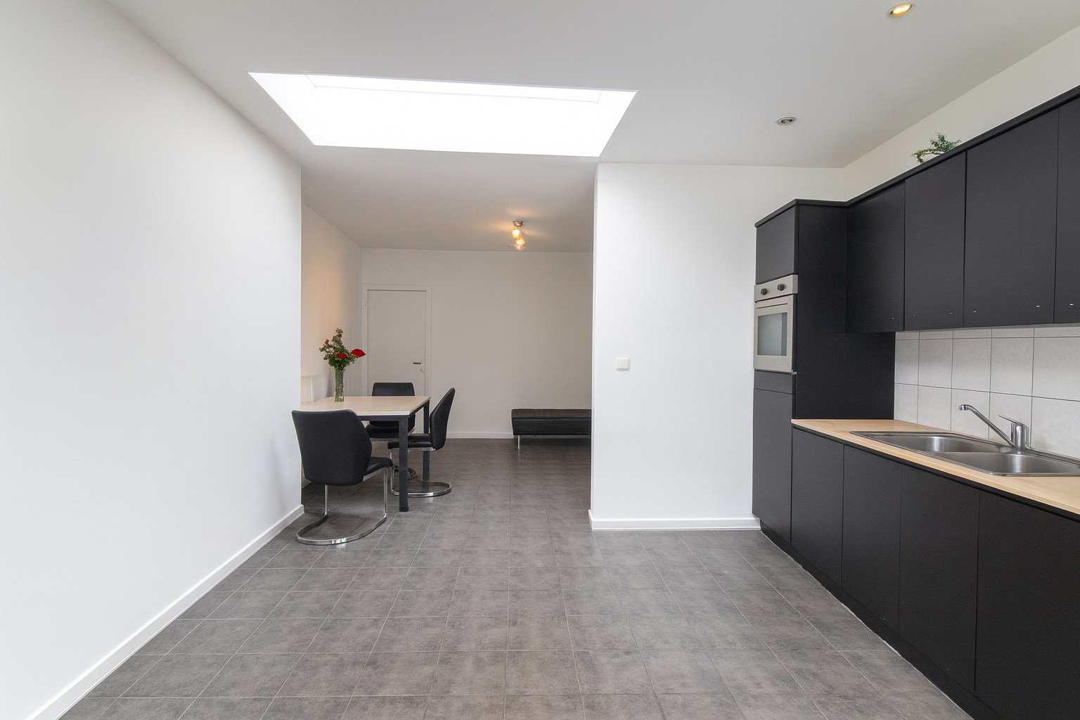 Maison à vendre à Saint-Nicolas avec 5 chambres - photo 4