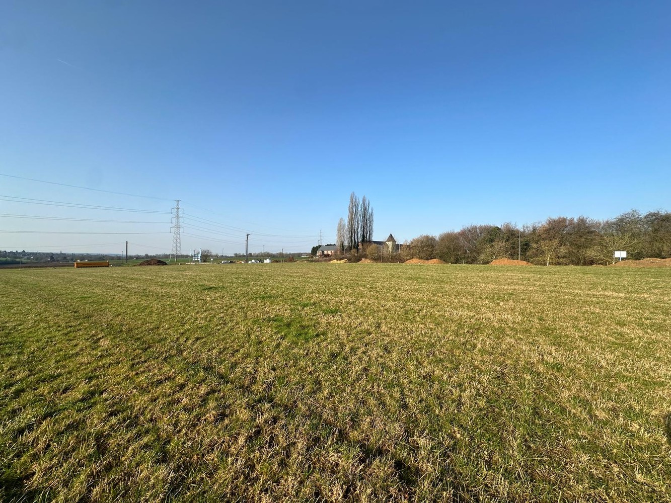 Terrain de 1085 m² | Permis en main et libre de constructeur - photo 2