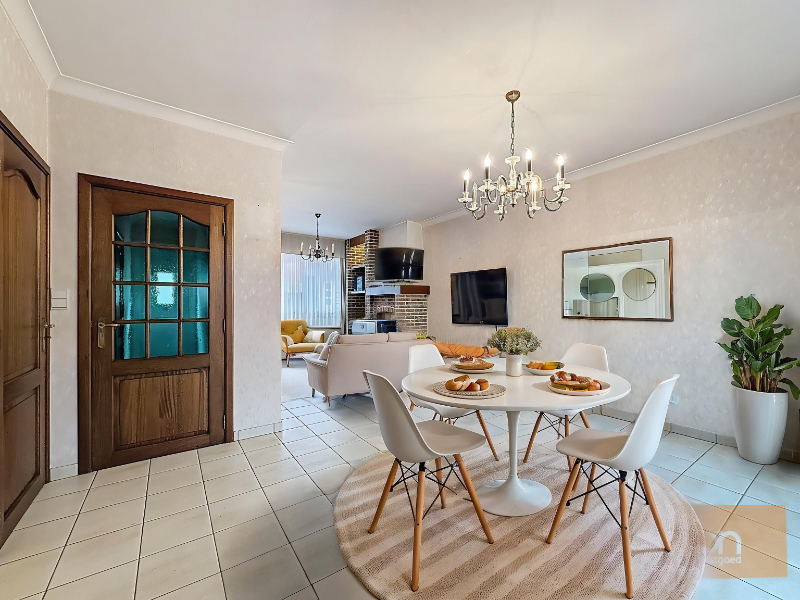 Woning in het centrum van Marke met 4 slaapkamers - foto 1