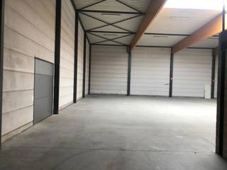 Commercial for rent in Wommelgem