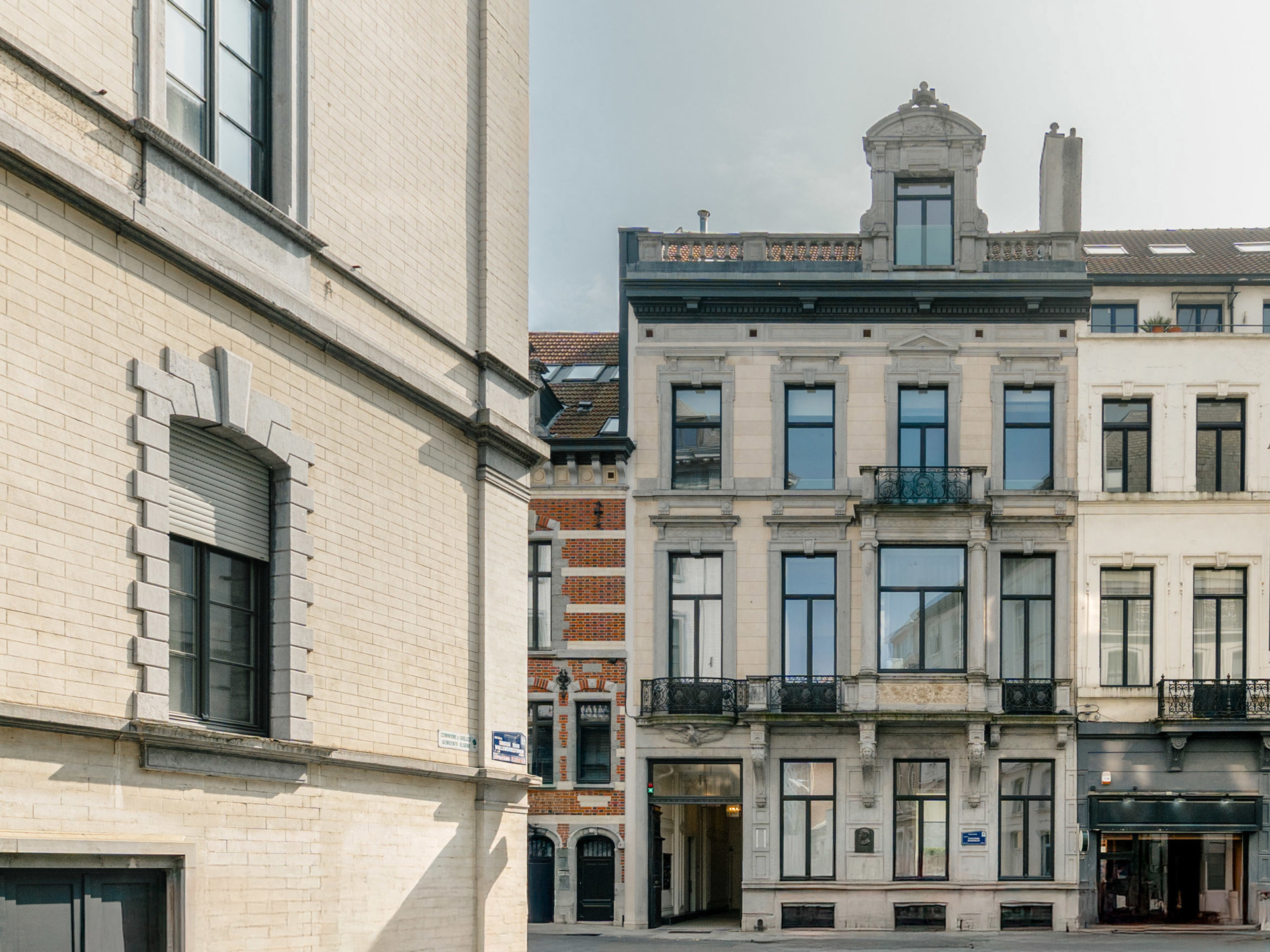 Apartment for sale in Ixelles with 2 bedrooms - photo 5