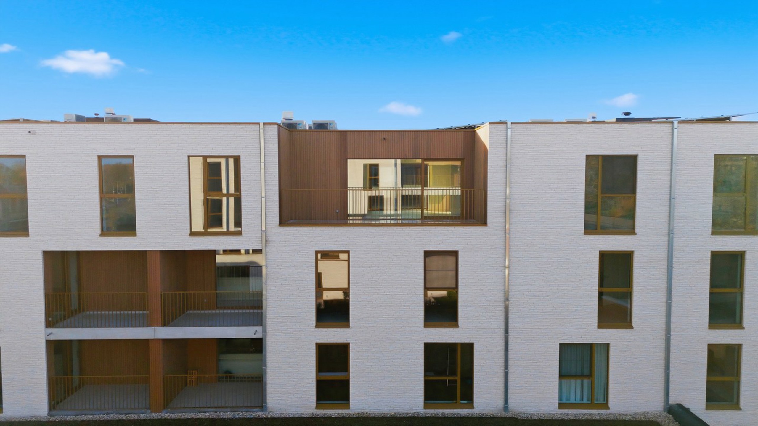 BEN-appartement met 2 slpks nabij 't station van Beveren - foto 3