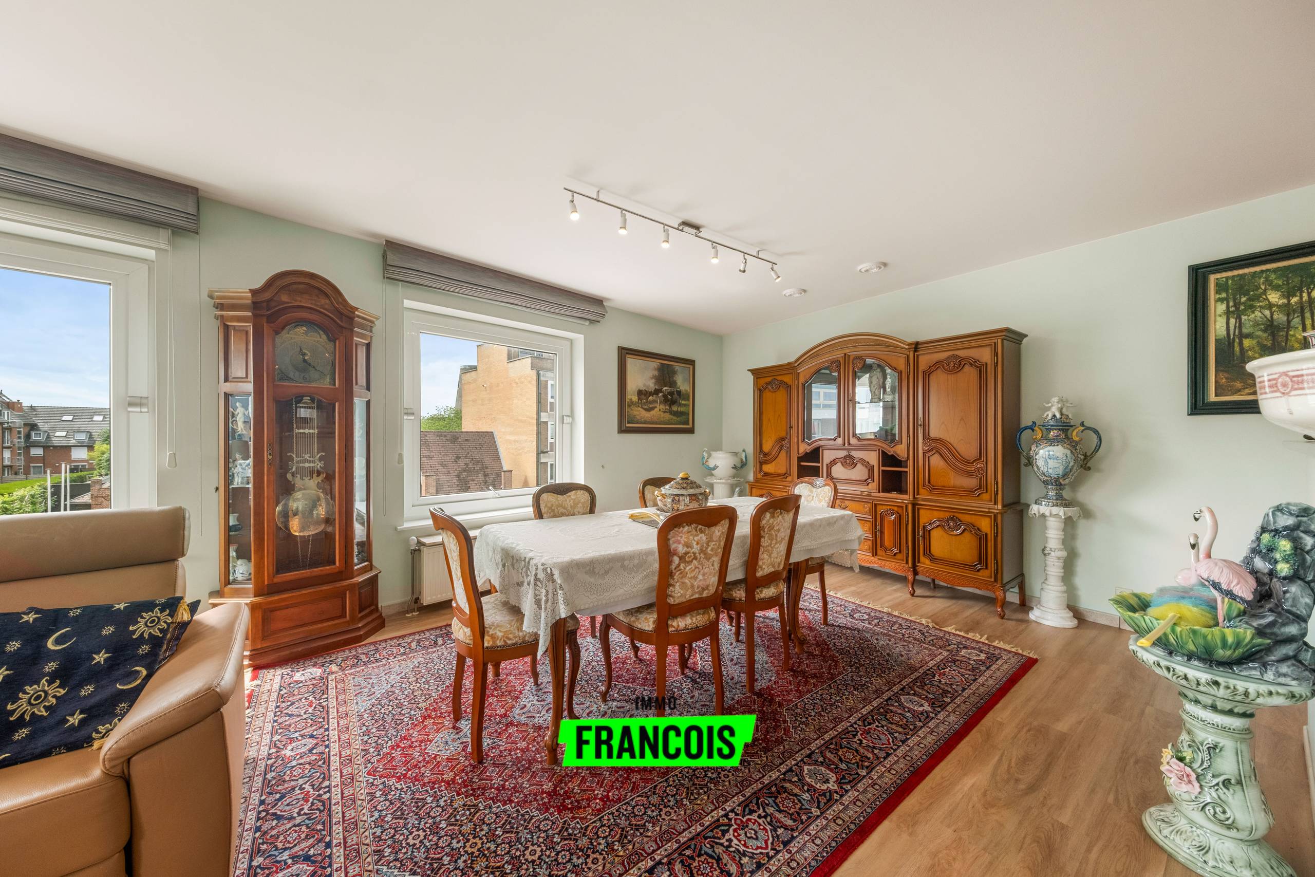 Ruim tweeslaapkamer appartement te koop te Oostkamp - foto 5
