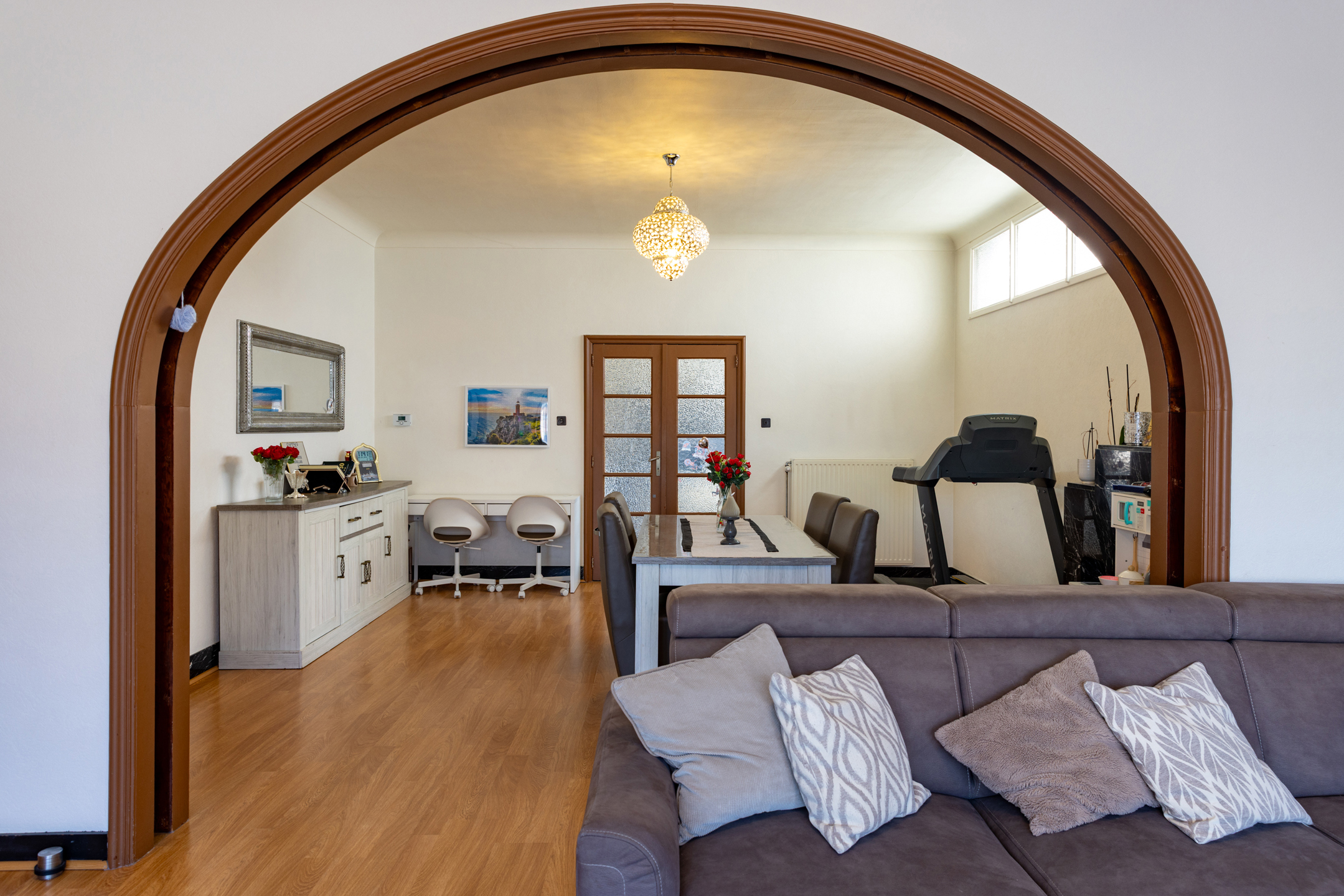 Ruime half-open bebouwing vlak aan de dijk van de Schelde - foto 2