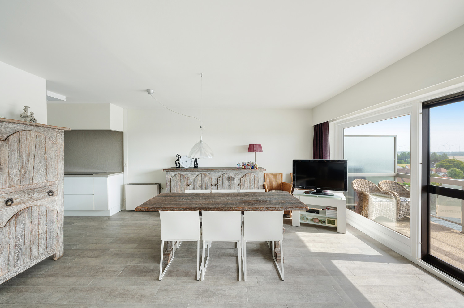 Lichtrijk appartement met 3 slaapkamers met uitzicht op het meer - foto 4