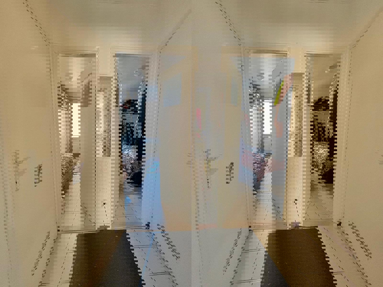 Rustig gelegen 2 slaapkamer appartement met garagebox - foto 3
