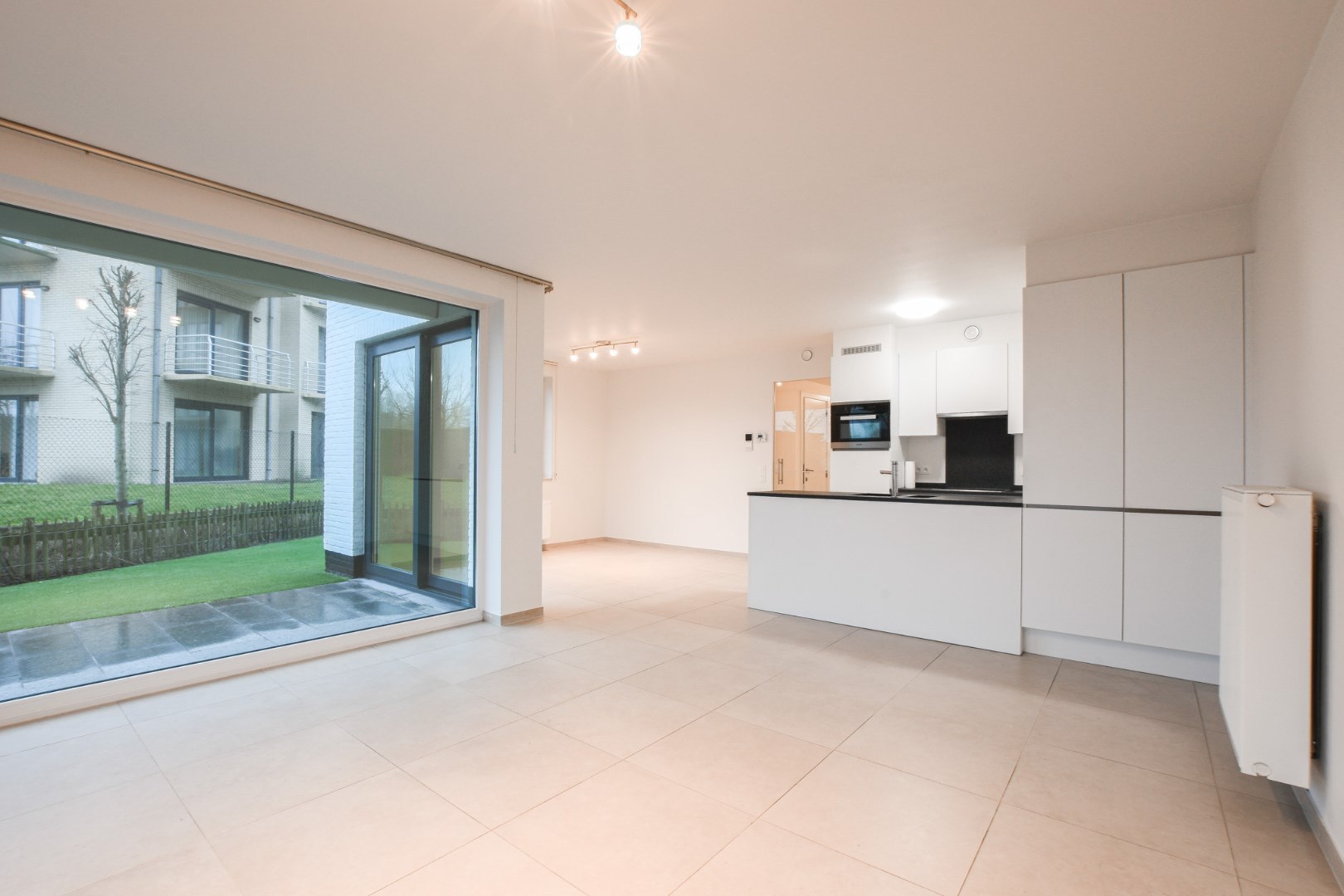 Apartment for rent in De Haan with 2 bedrooms - photo 4