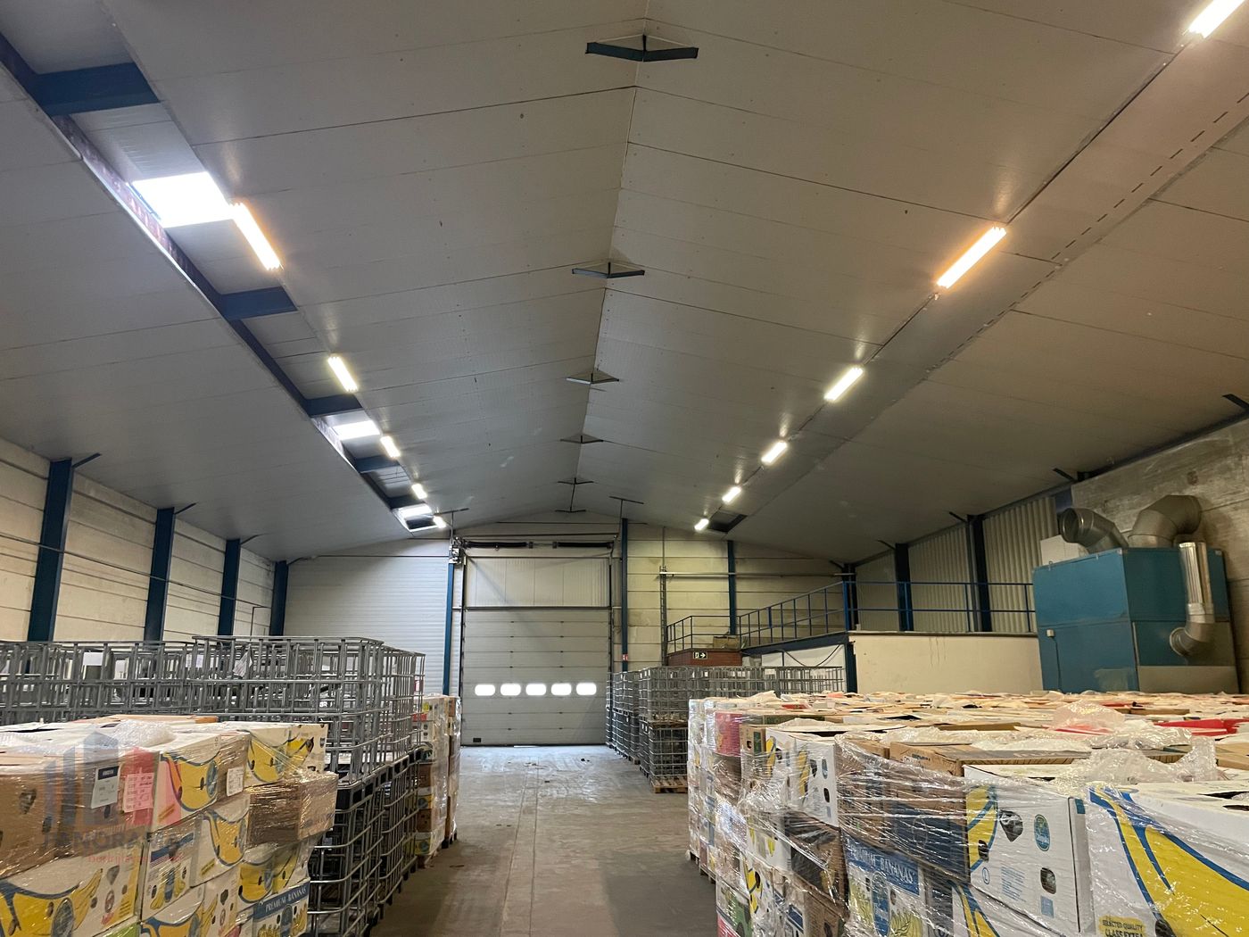Opslagruimte 800 m² te huur in Meulebeke - photo 4