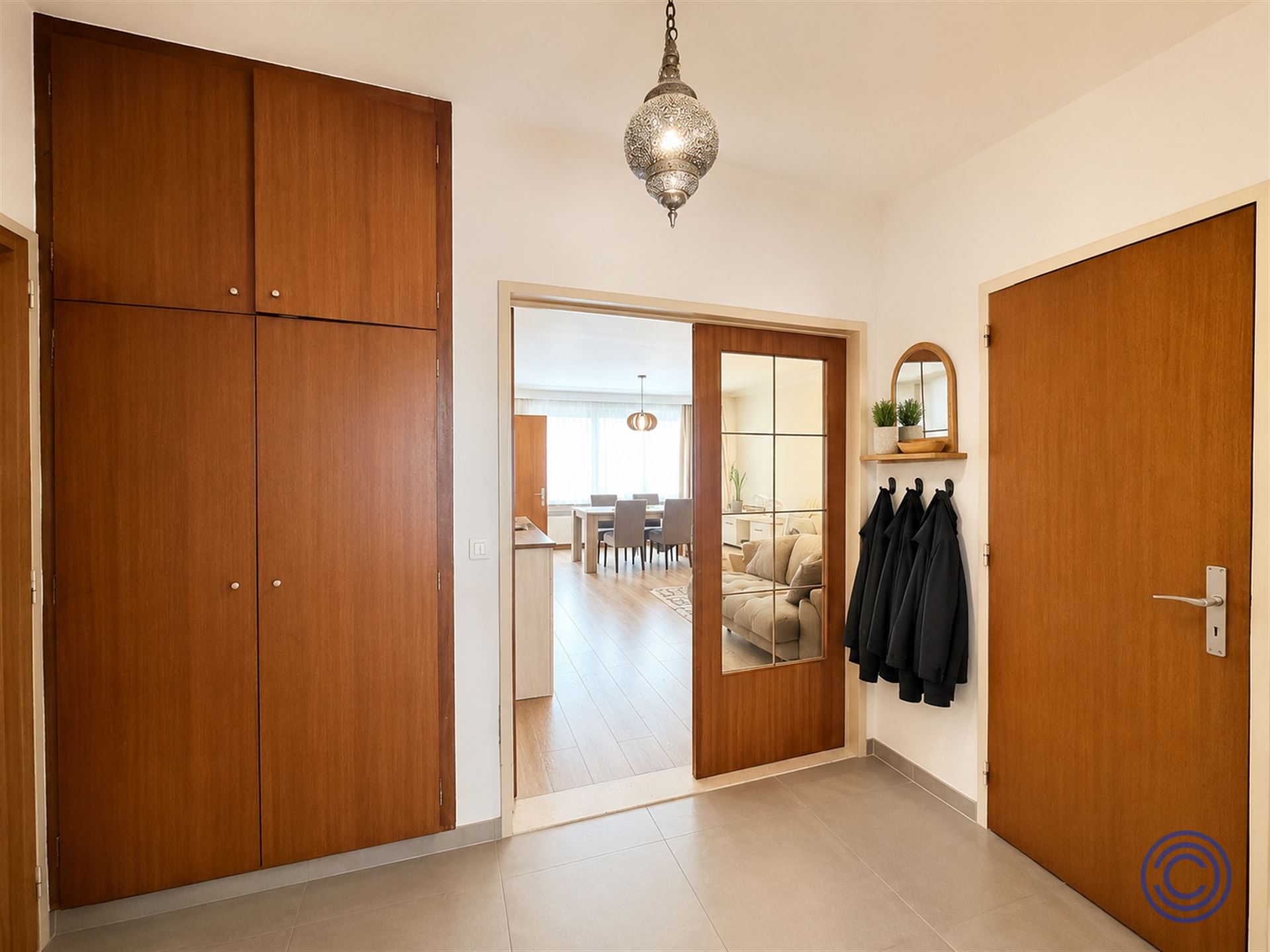 Instapklaar 2-slpk appartement met terras in rustige woonwijk! - foto 4