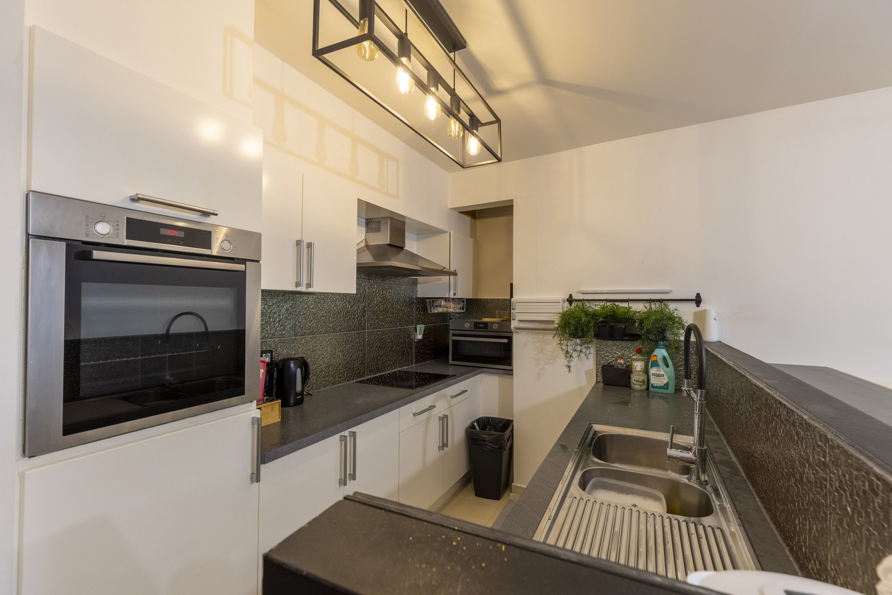 Apartment for sale in Antwerp with 2 bedrooms - photo 1